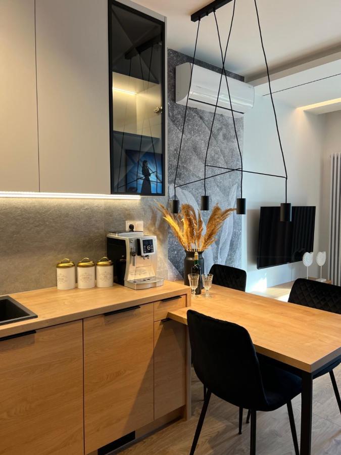 Family & Business Elegant Apartments Ul Lotnicza Centrum Galeria Korona - 1 Bedroom, Terrace, Air Conditioning, Garage - New! Kielce Eksteriør billede