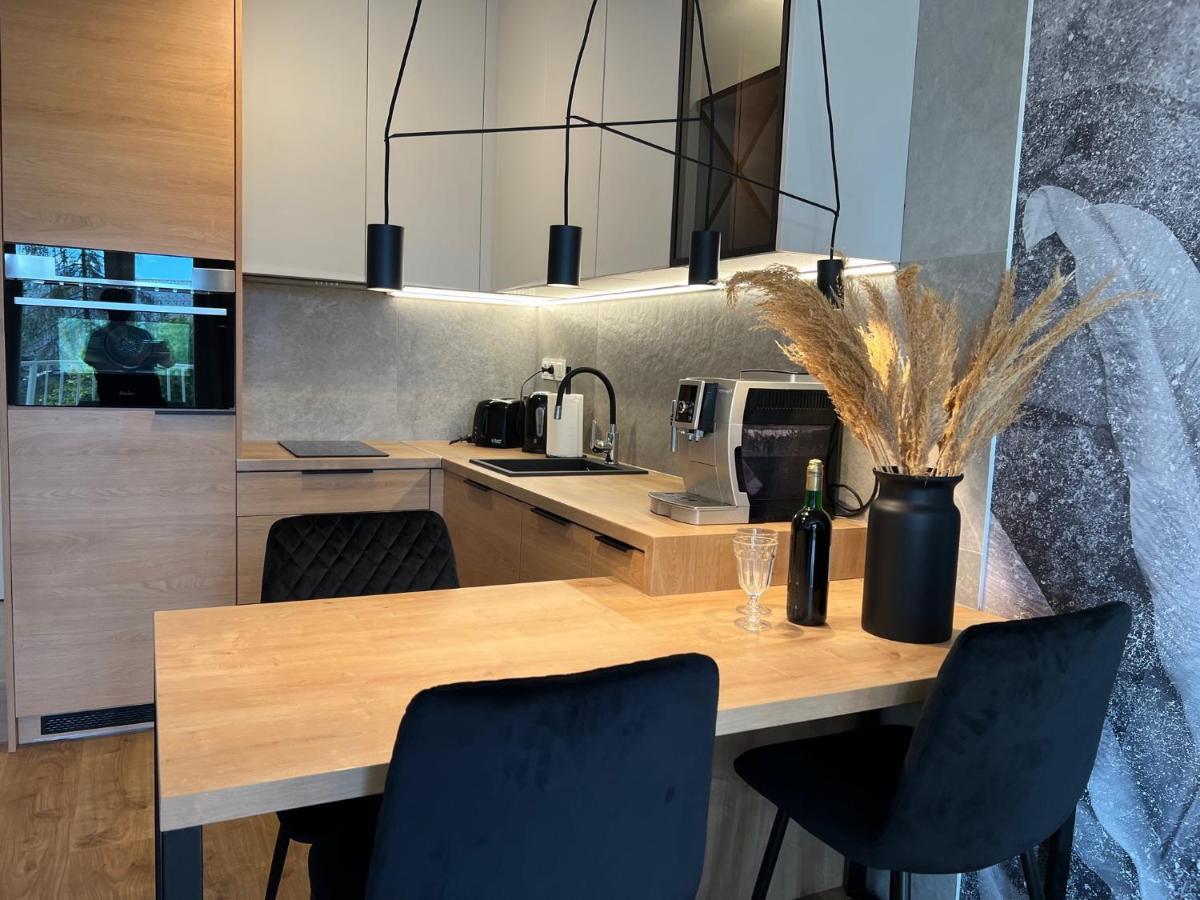 Family & Business Elegant Apartments Ul Lotnicza Centrum Galeria Korona - 1 Bedroom, Terrace, Air Conditioning, Garage - New! Kielce Eksteriør billede